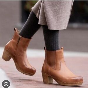 Dansko Shayna Burnished Calf Boots